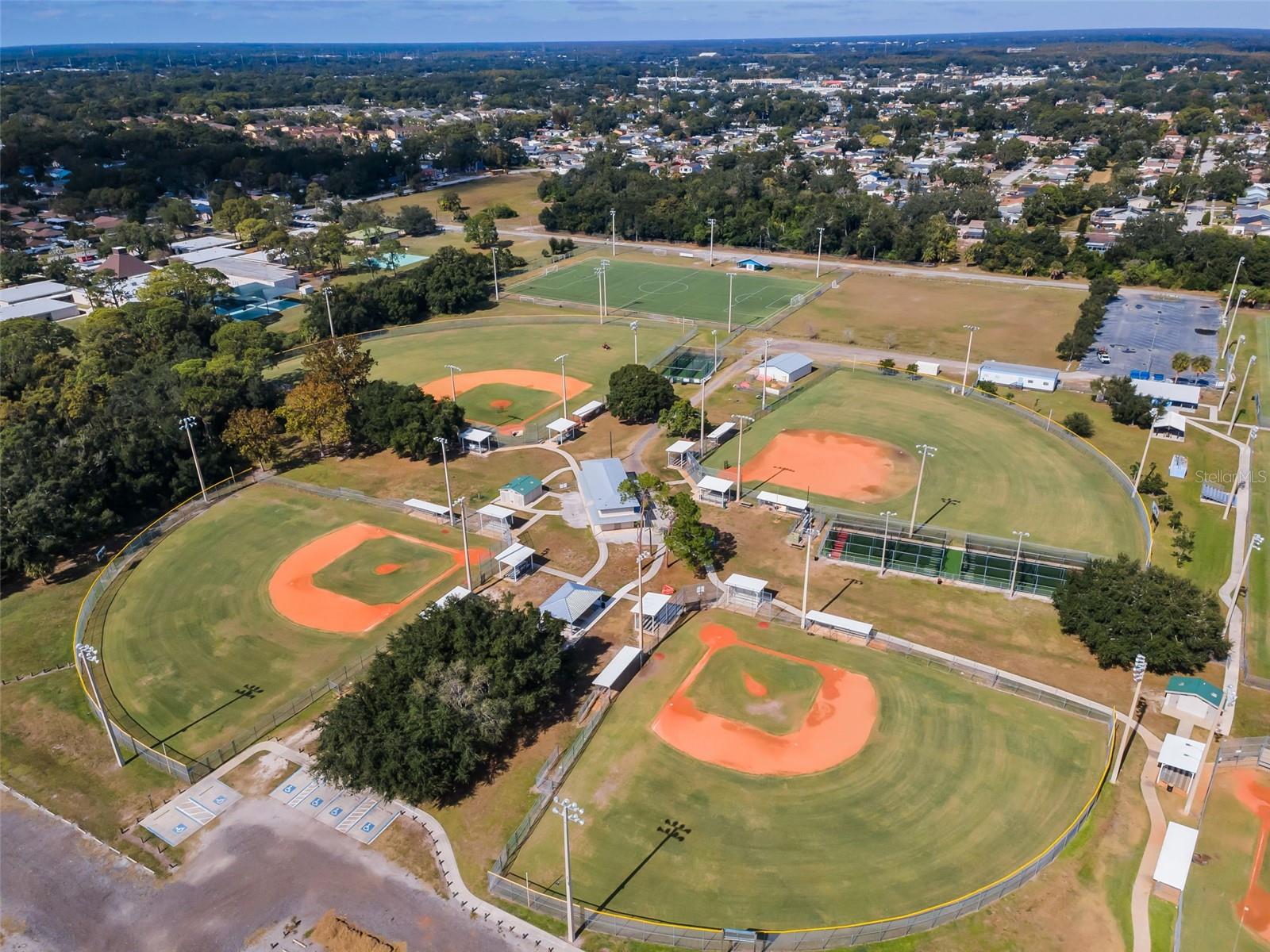 TOWNN COUNTRY PARK SEC 9 UN 06 - Residential