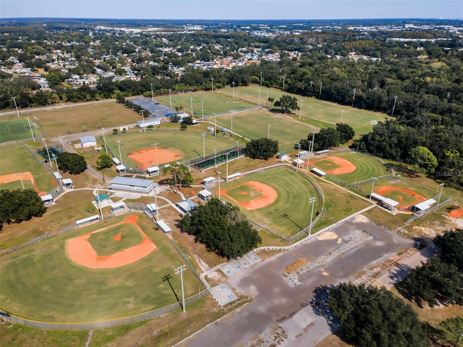 TOWNN COUNTRY PARK SEC 9 UN 06 - Residential