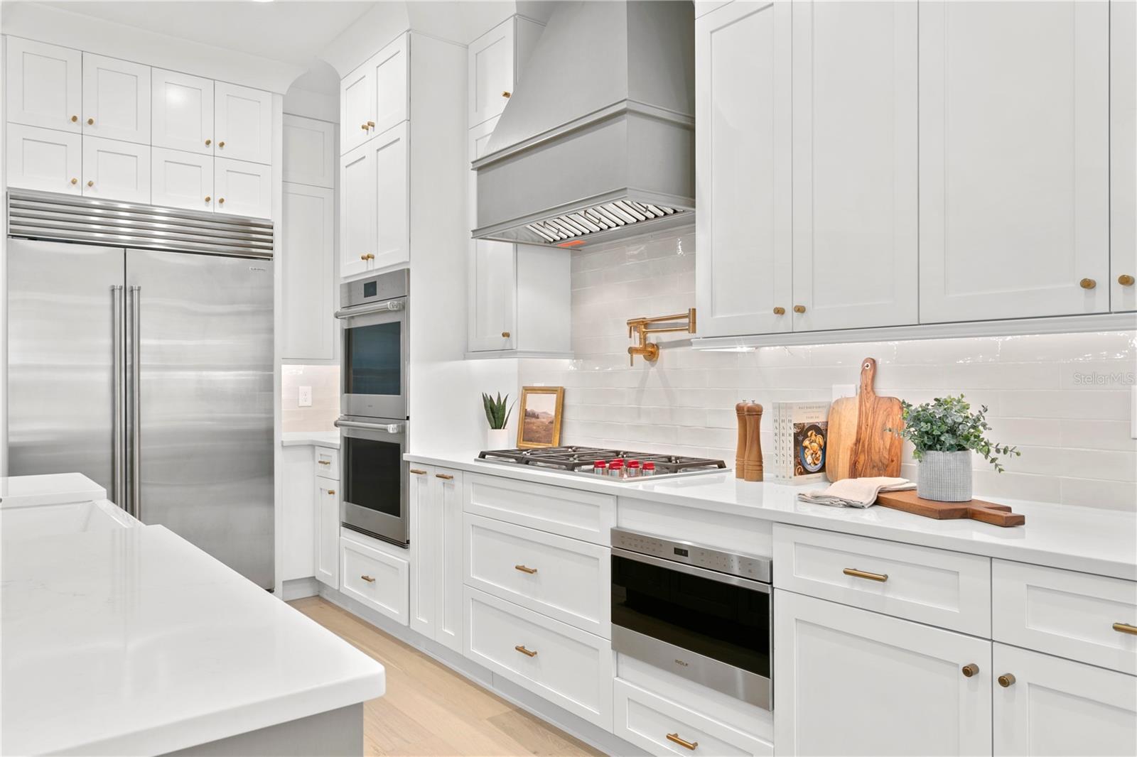 BAY VIEW ESTATES - Residential