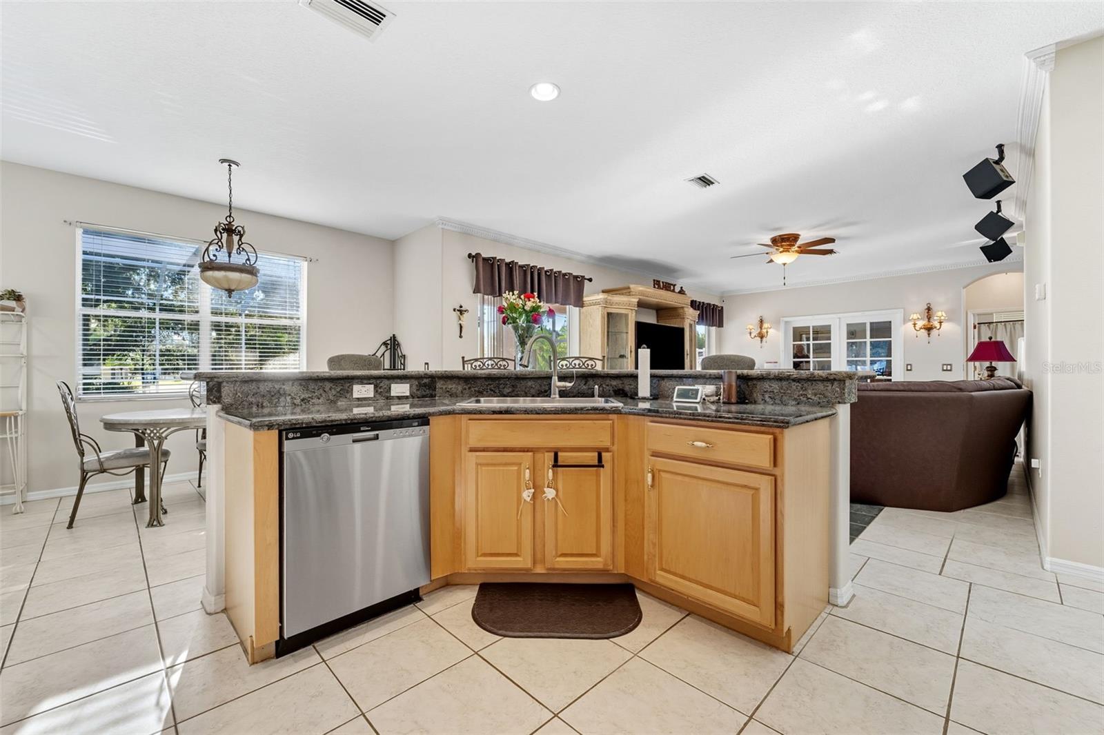WYNDHAM LAKES PH 04 - Residential