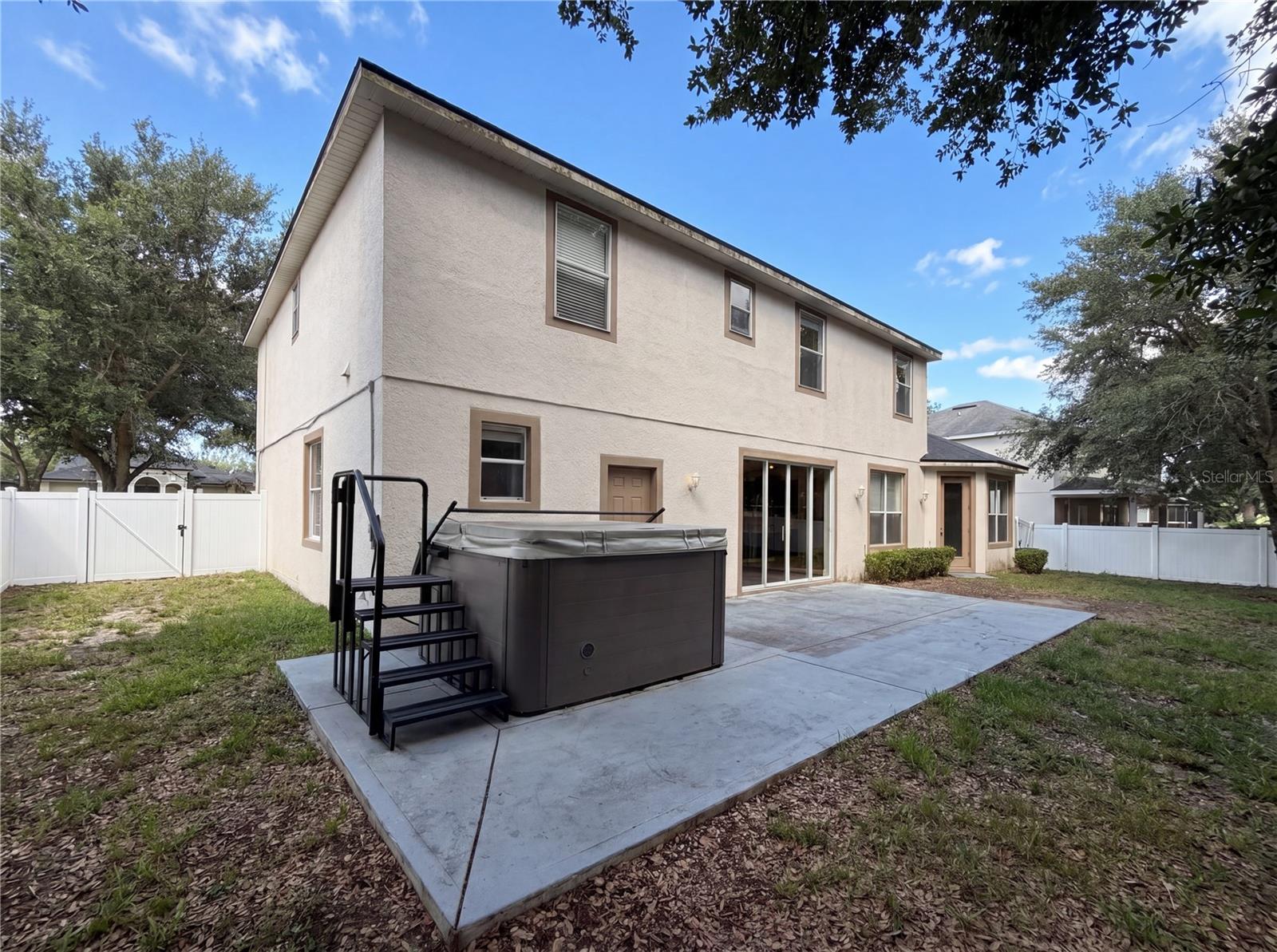 PARKSIDE AT ERROL ESTATES - Residential