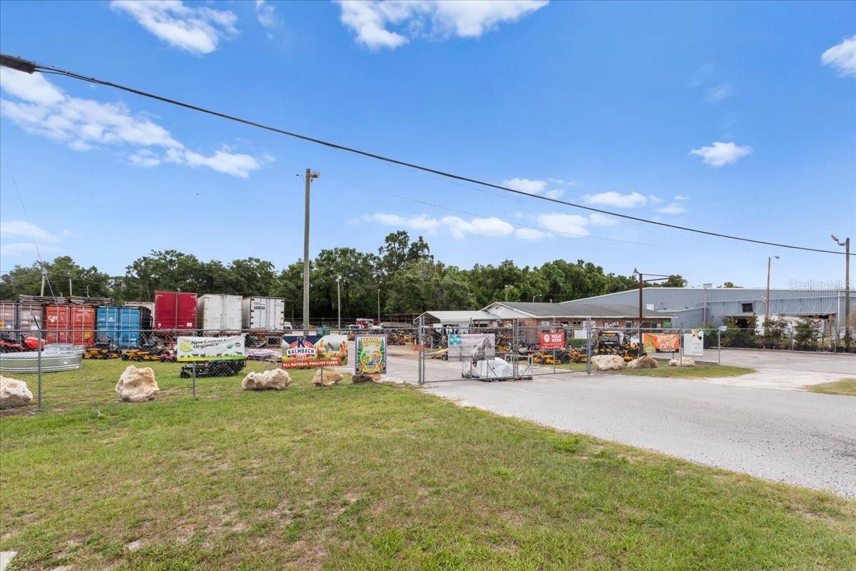 17962 NW US HIGHWAY 441