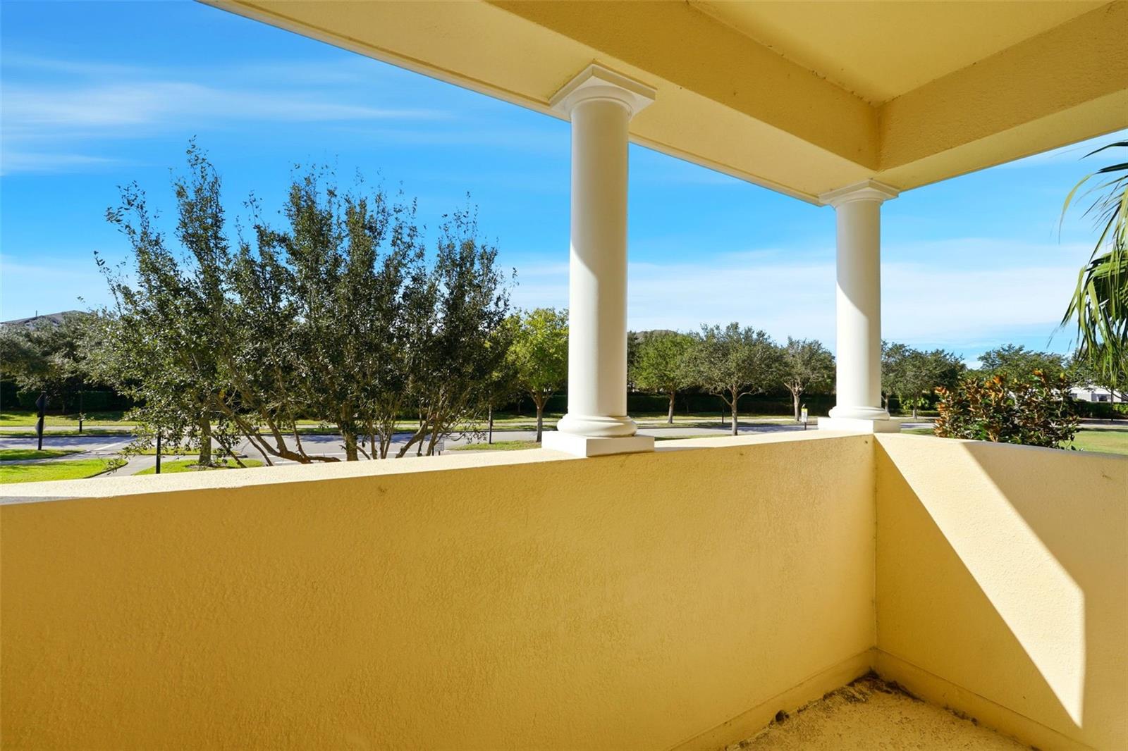 VILLAGEWALK/LK NONAD - Residential Lease