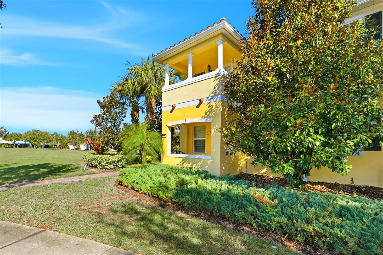 VILLAGEWALK/LK NONAD - Residential Lease