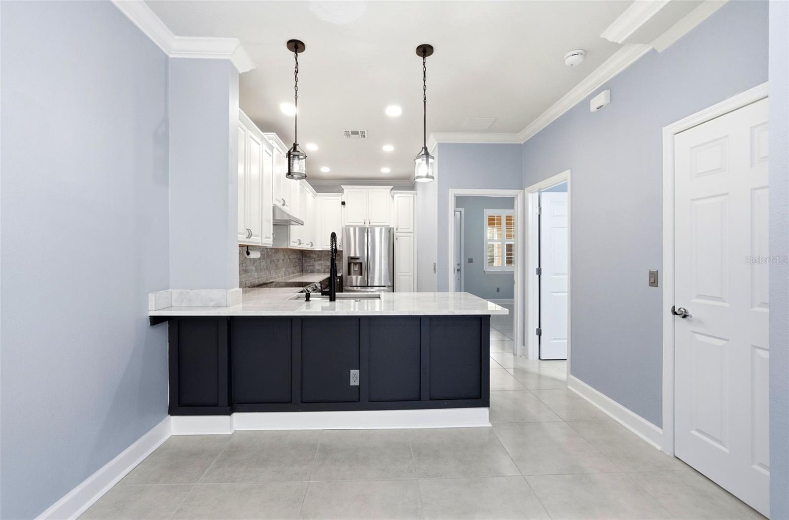 VILLAGEWALK/LK NONAD - Residential Lease