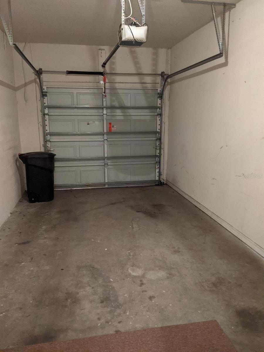 SADDLE CREEK MANOR - Residential Lease