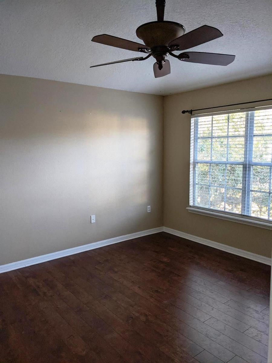 SADDLE CREEK MANOR - Residential Lease