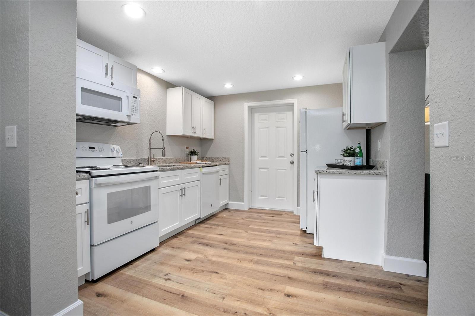 CLIFTON PARK - Residential