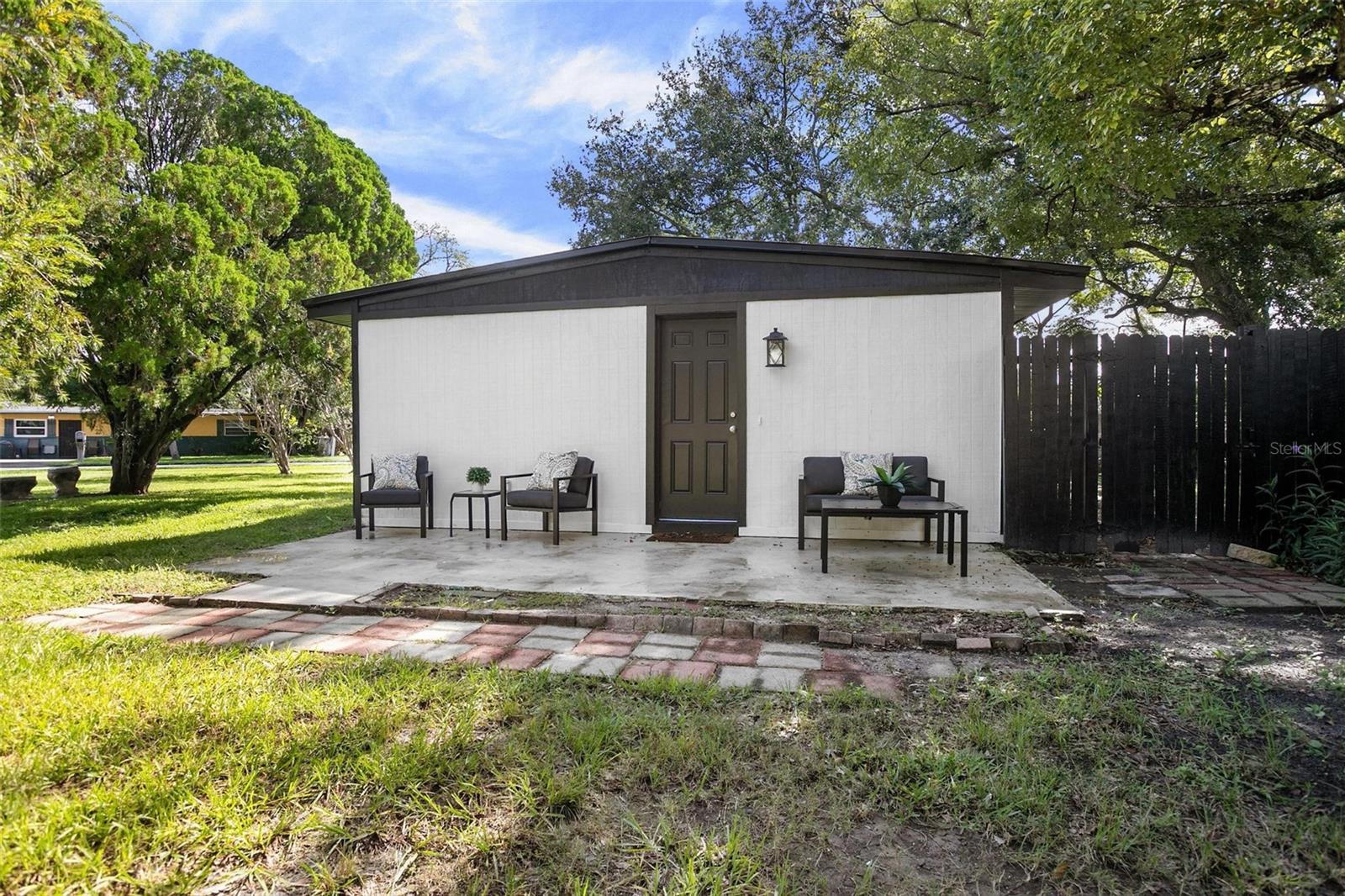 CLIFTON PARK - Residential