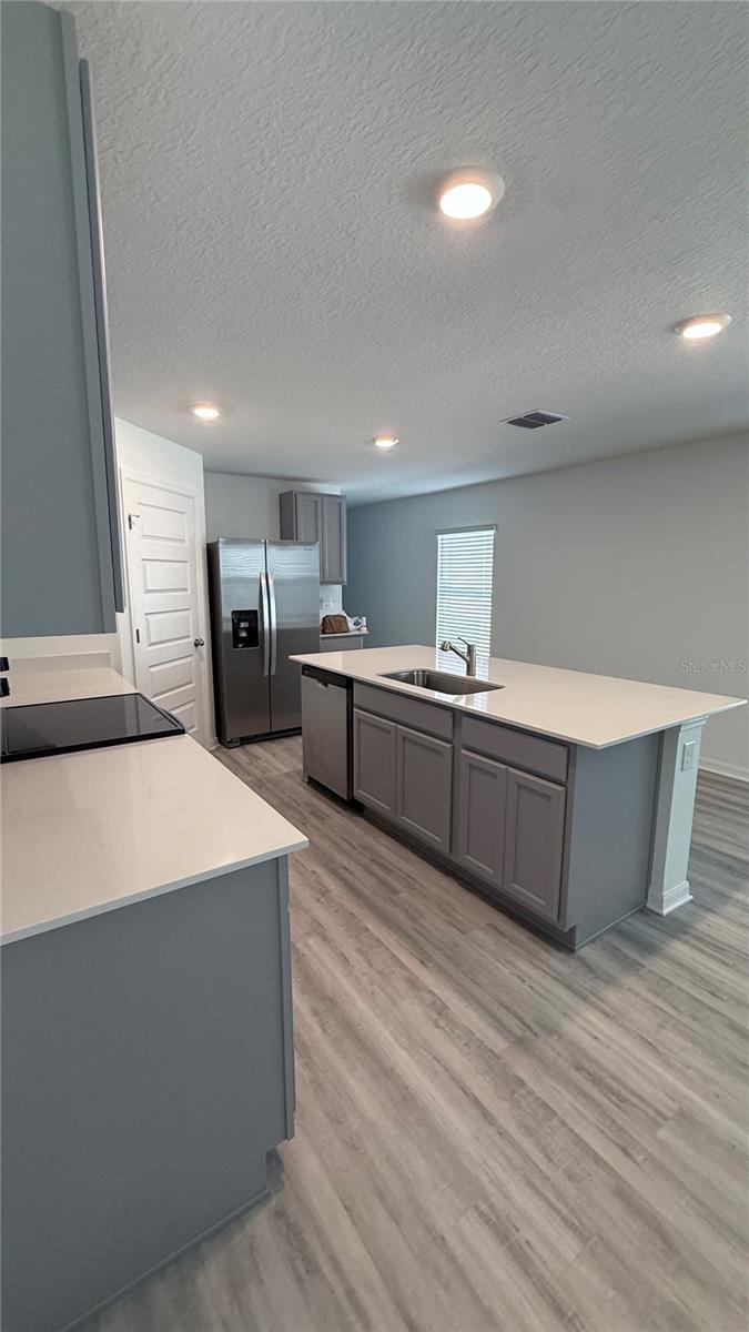 LAKE DEER ESTATES - Residential Lease