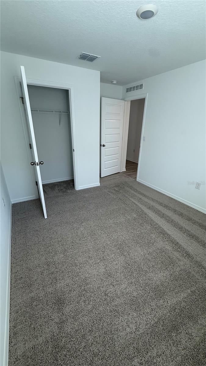 LAKE DEER ESTATES - Residential Lease