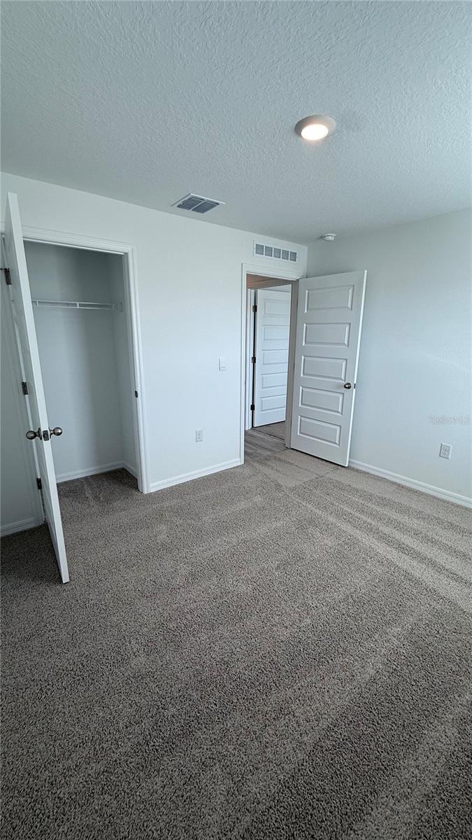 LAKE DEER ESTATES - Residential Lease