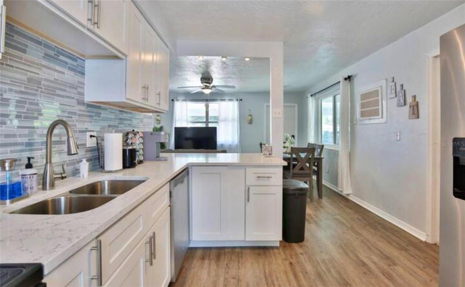 SARASOTA SPGS - Residential