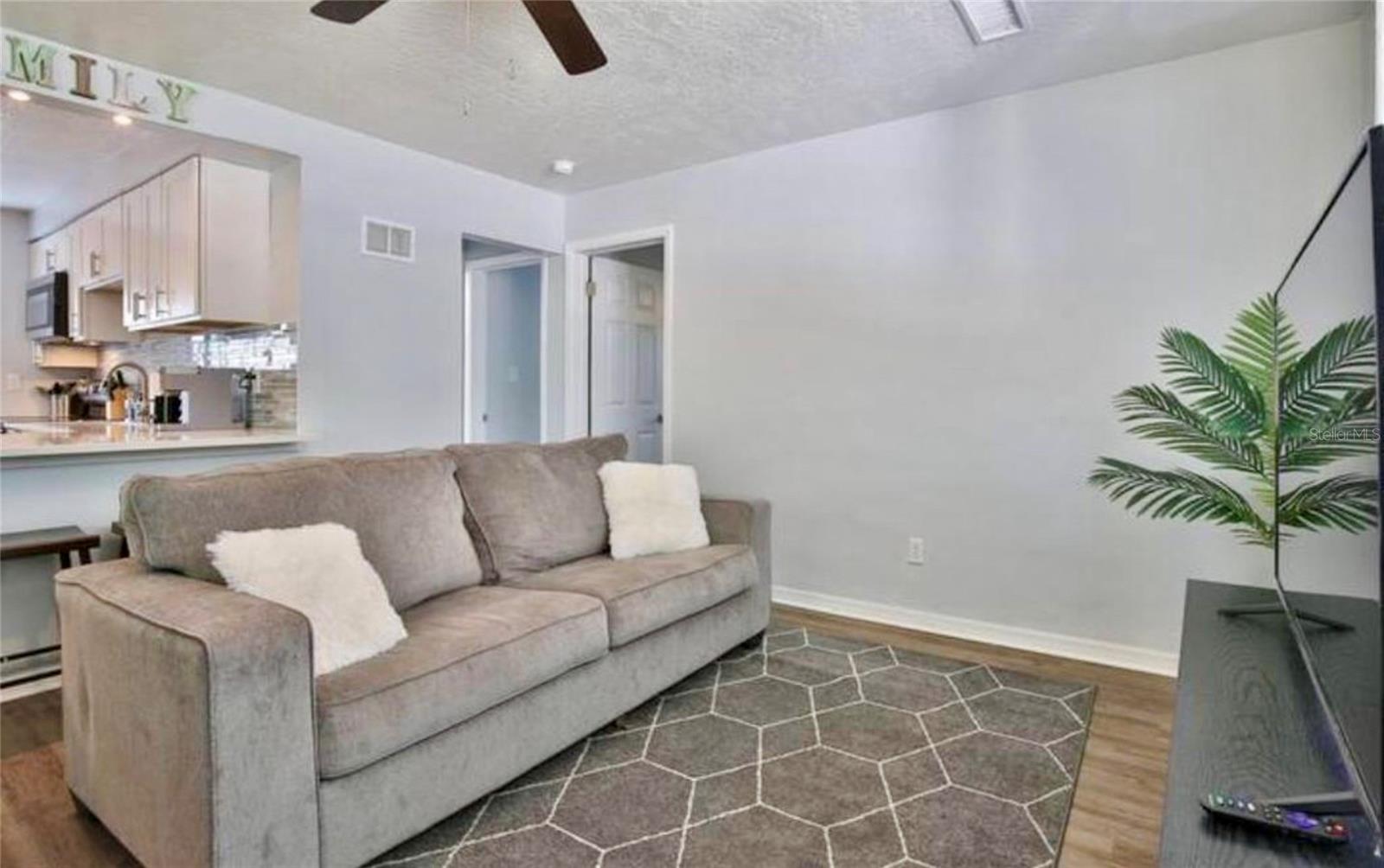 SARASOTA SPGS - Residential