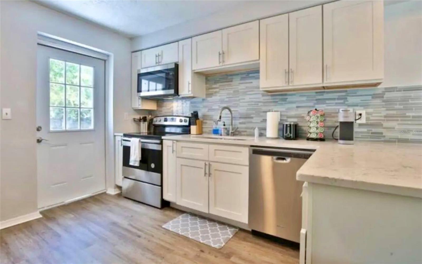 SARASOTA SPGS - Residential