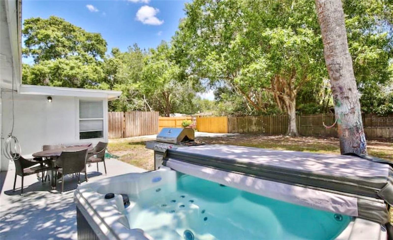 SARASOTA SPGS - Residential