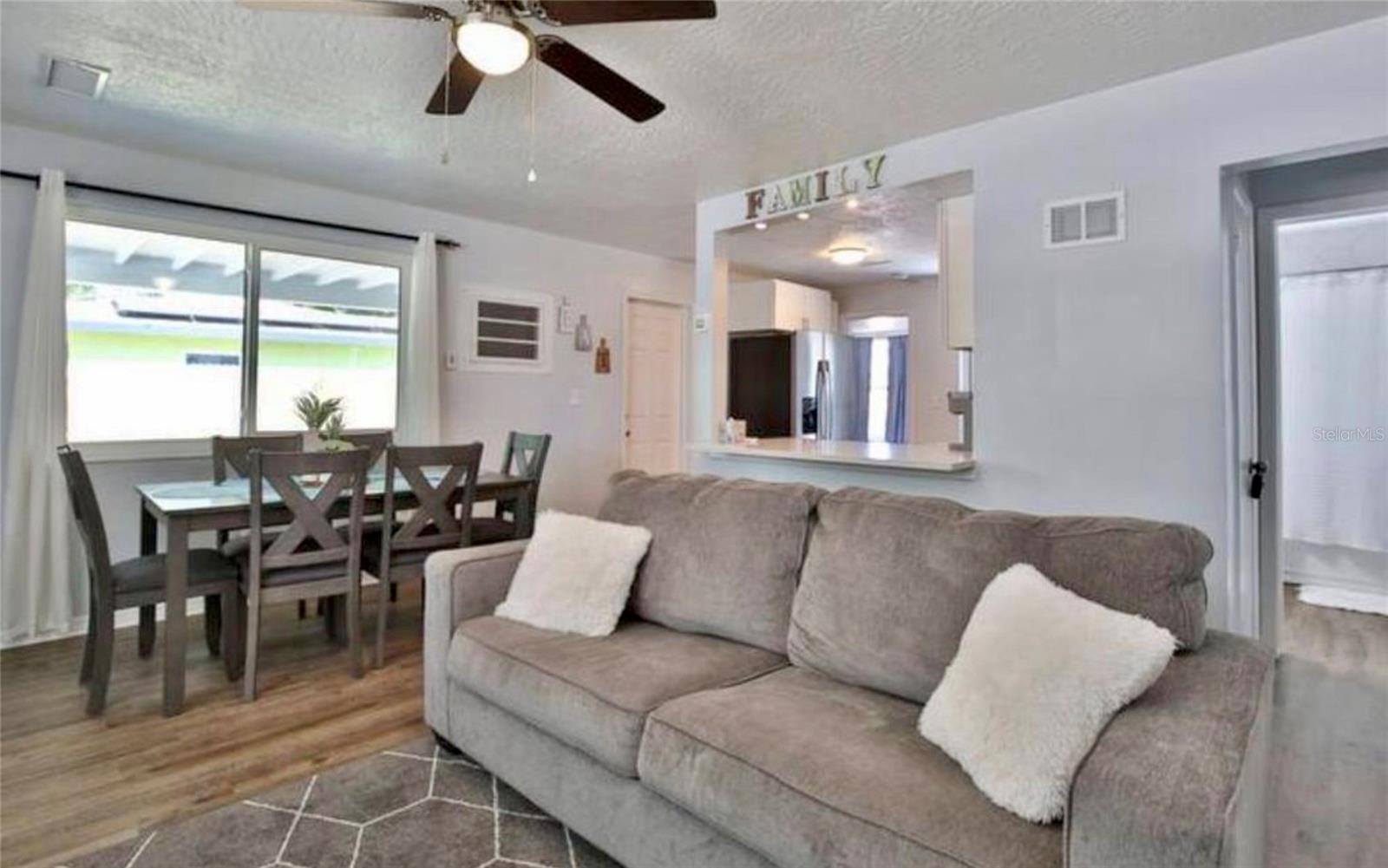 SARASOTA SPGS - Residential