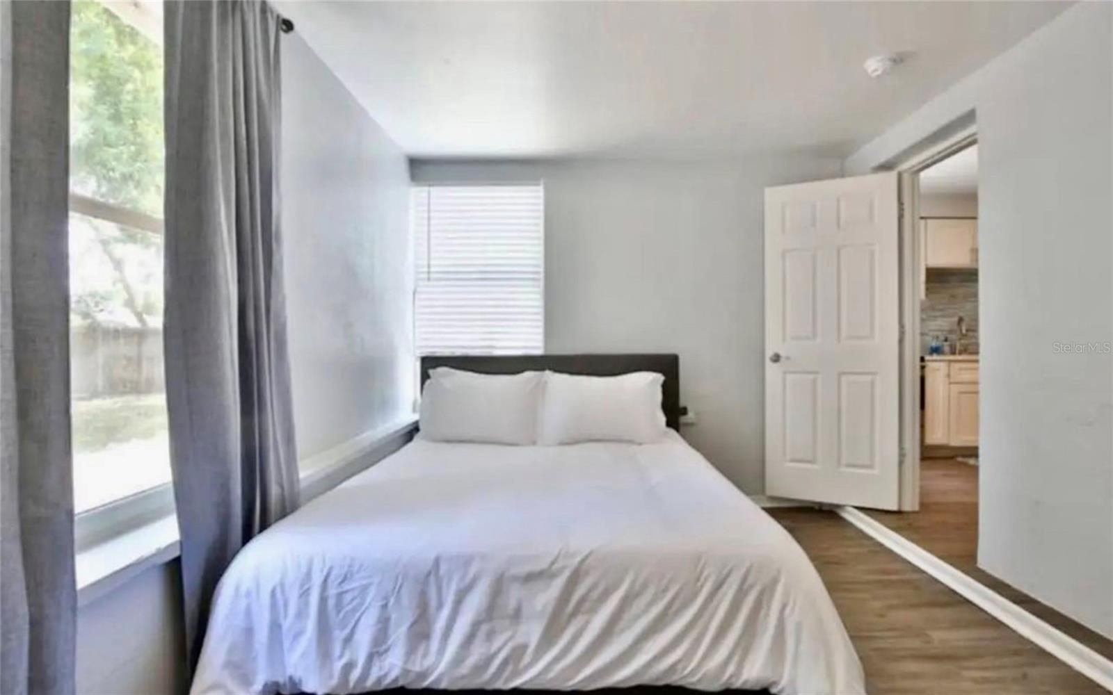 SARASOTA SPGS - Residential