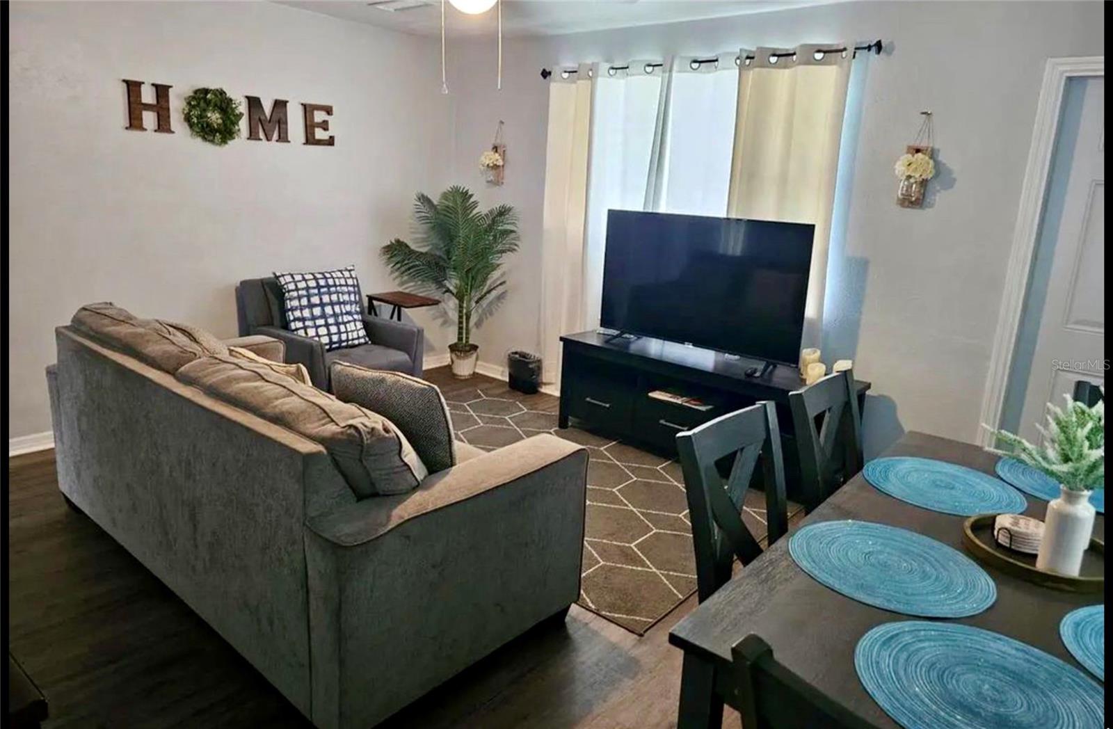 SARASOTA SPGS - Residential