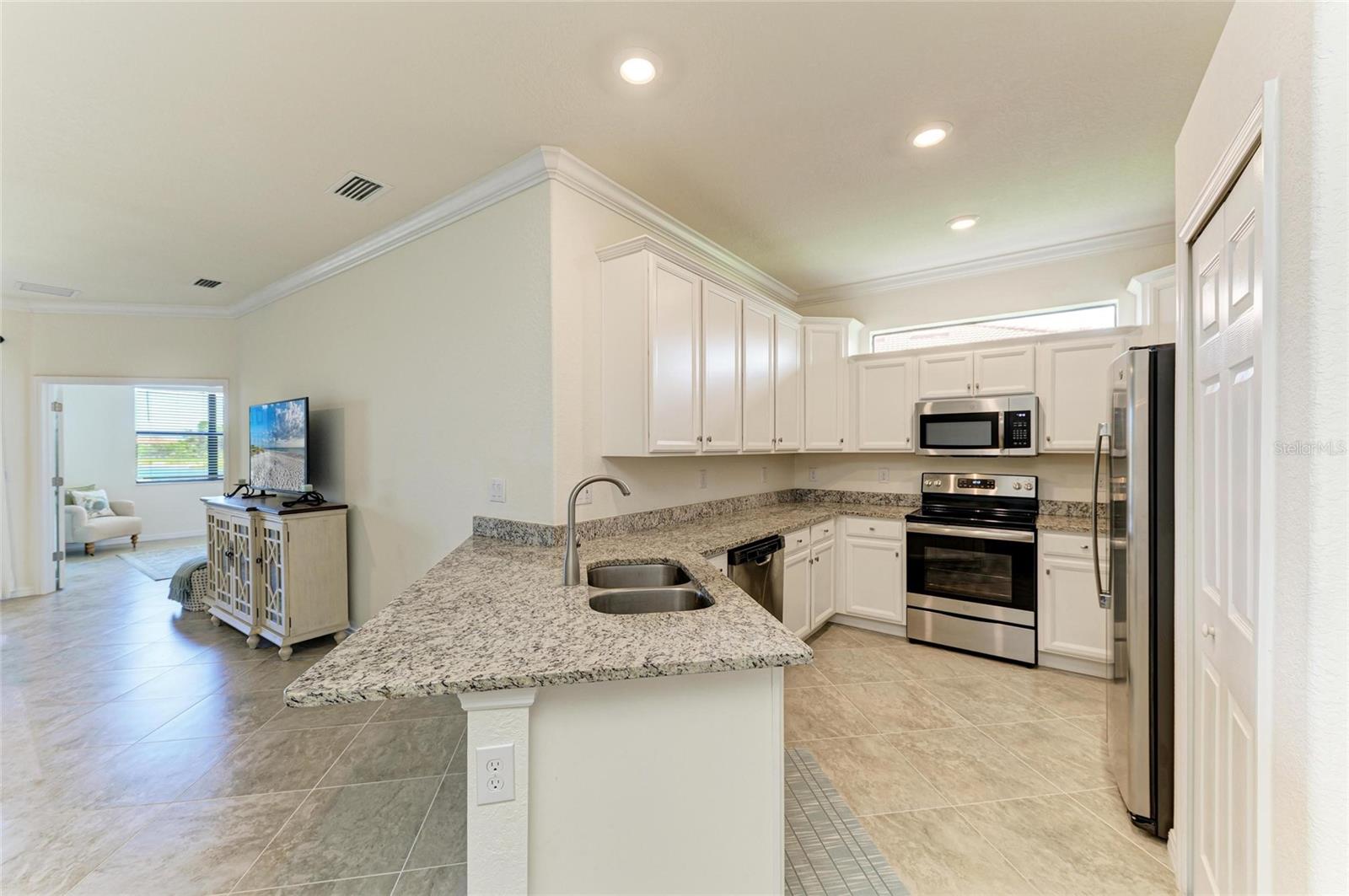 24065 CANTERWOOD WAY