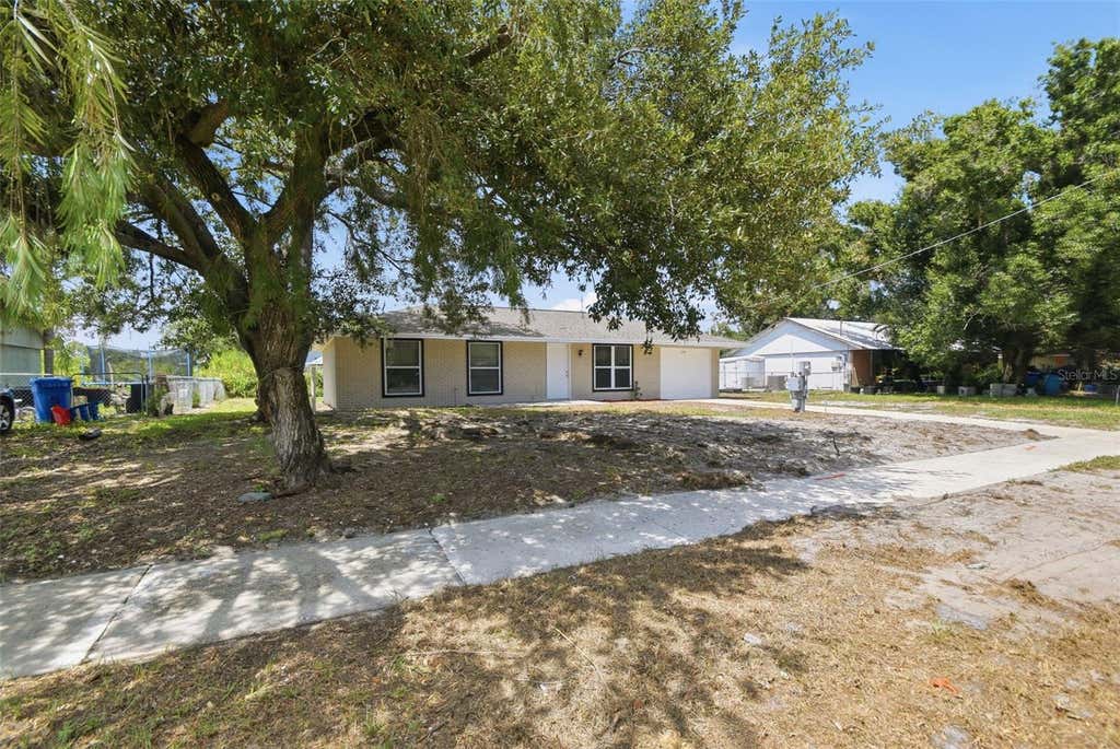 Photo of 1334 Atlantic Drive, Ruskin, FL 33570 (MLS # O6428373)