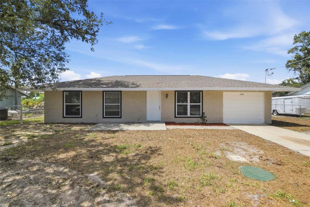 Photo of 1334 Atlantic Drive, Ruskin, FL 33570 (MLS # O6428373)
