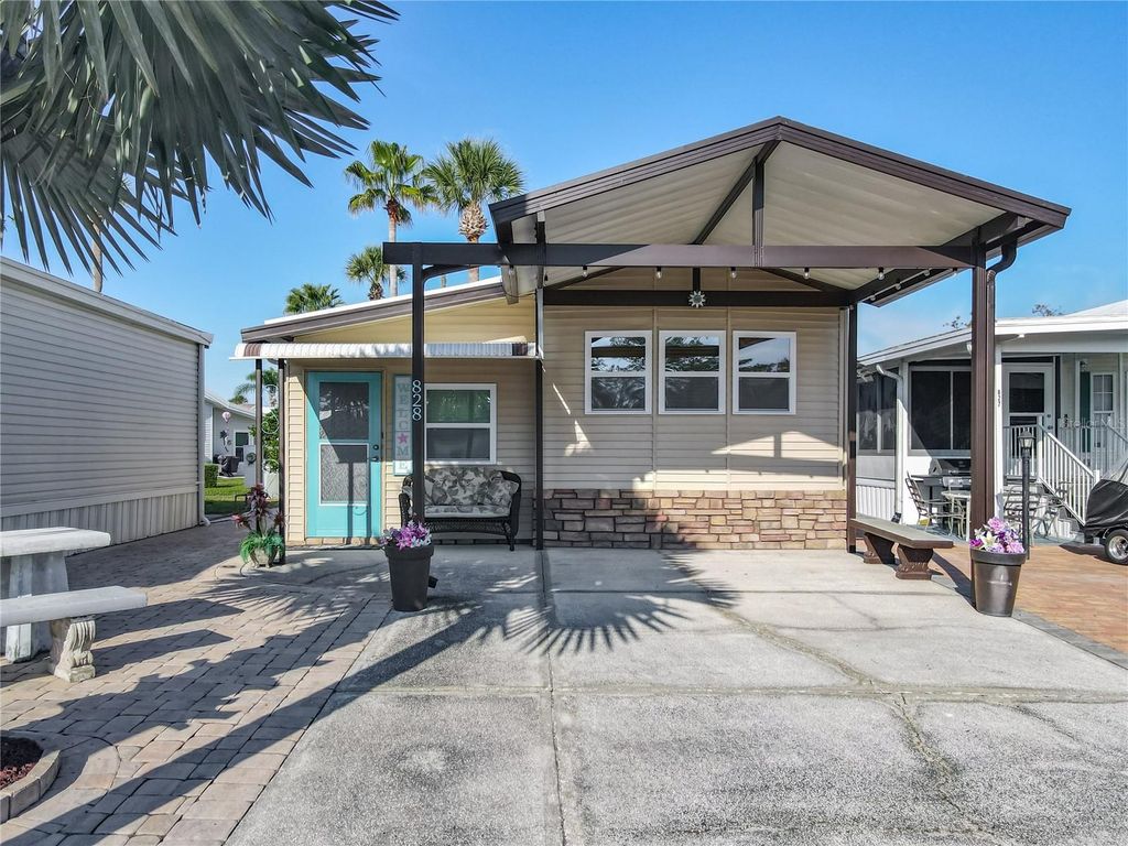 Photo of 9000 Us Hwy #828, Clermont, FL 34714 (MLS # S5139171)