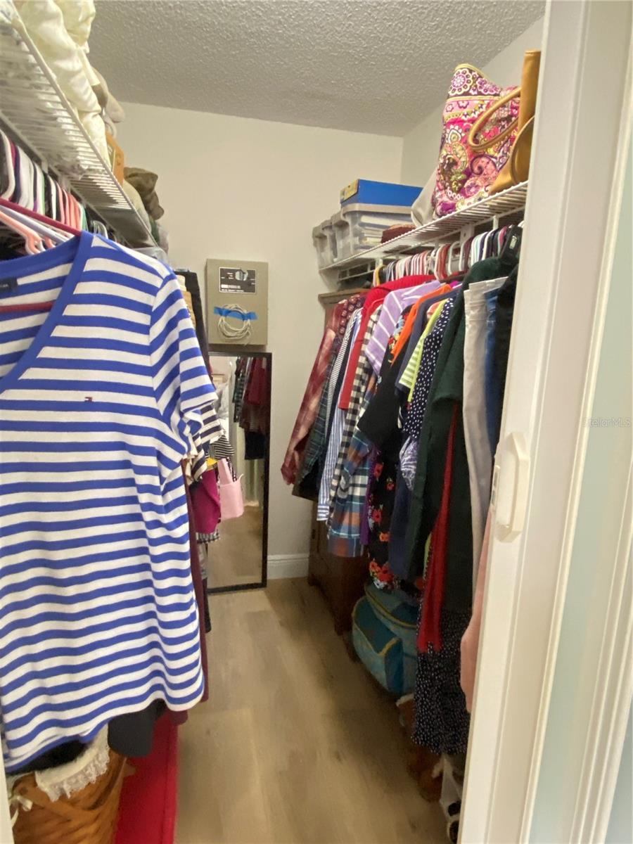 KENSINGTON PARK PH 2 - Residential