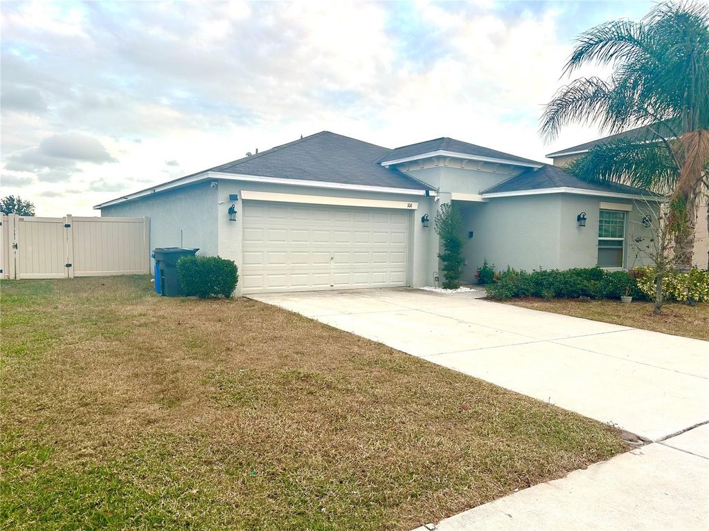 Photo of 106 Cascade Bend Drive, Ruskin, FL 33570 (MLS # TB8463389)