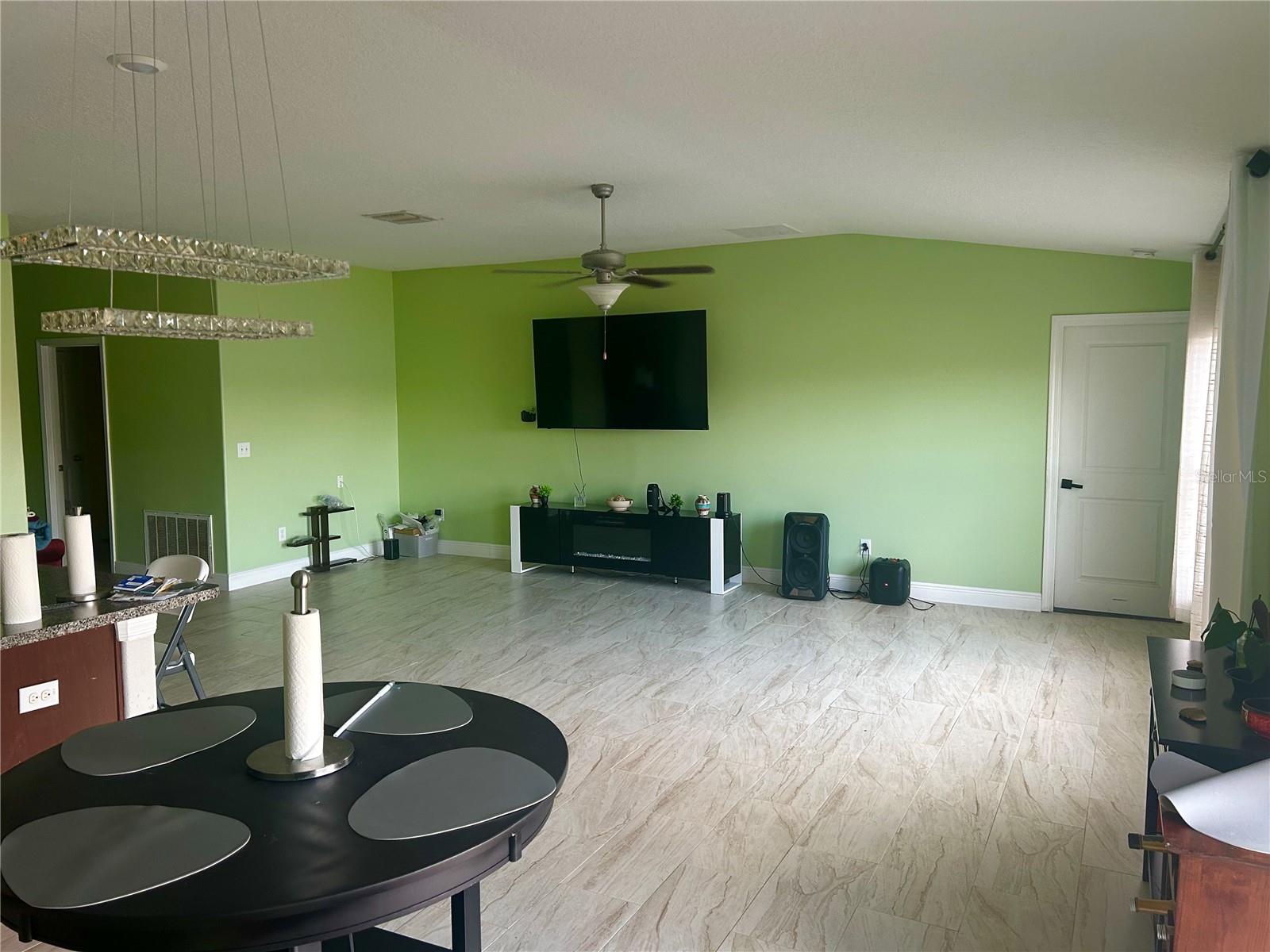 RIVERBEND WEST PH 2 - Residential