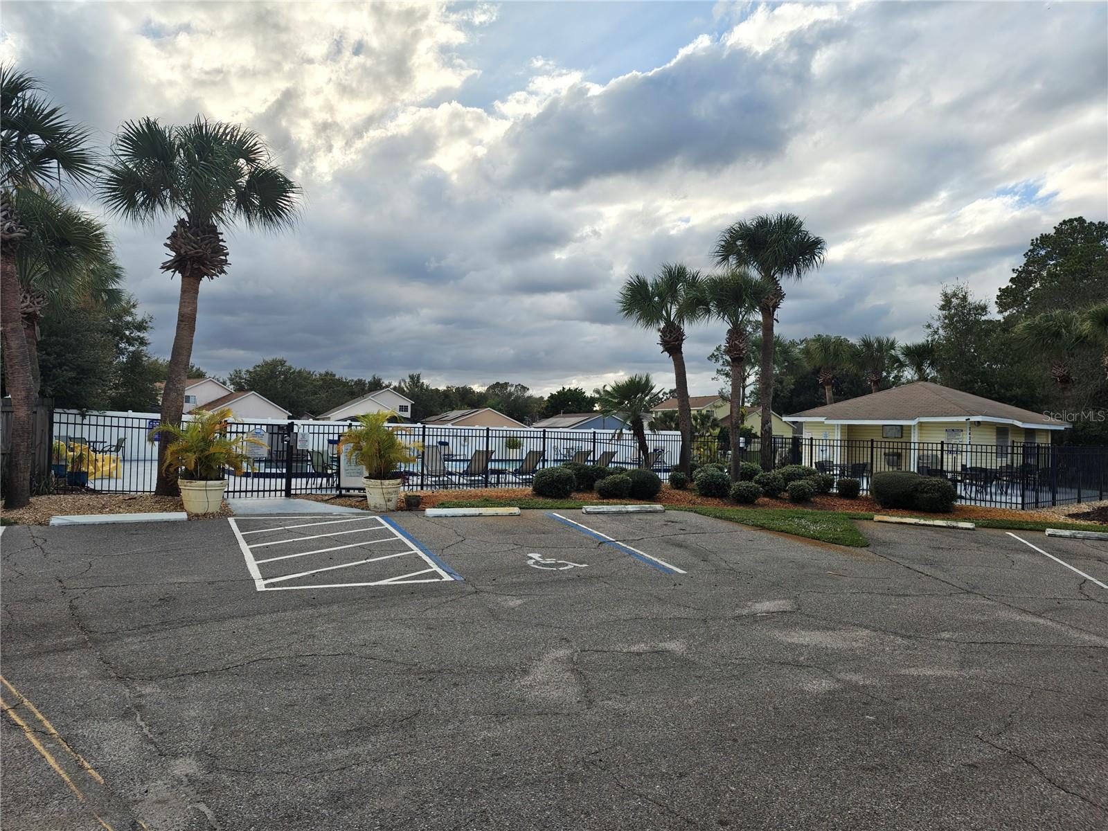 WINDSOR WALK - Residential Lease