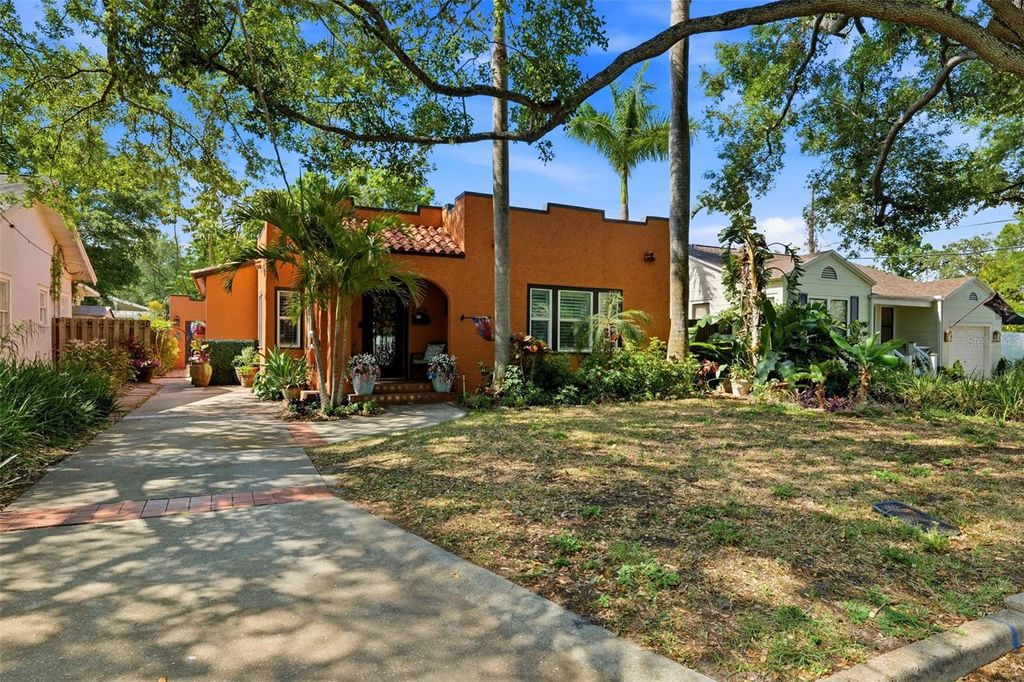 Photo of 3318 W Palmira Avenue, Tampa, FL 33629 (MLS # TB8502665)