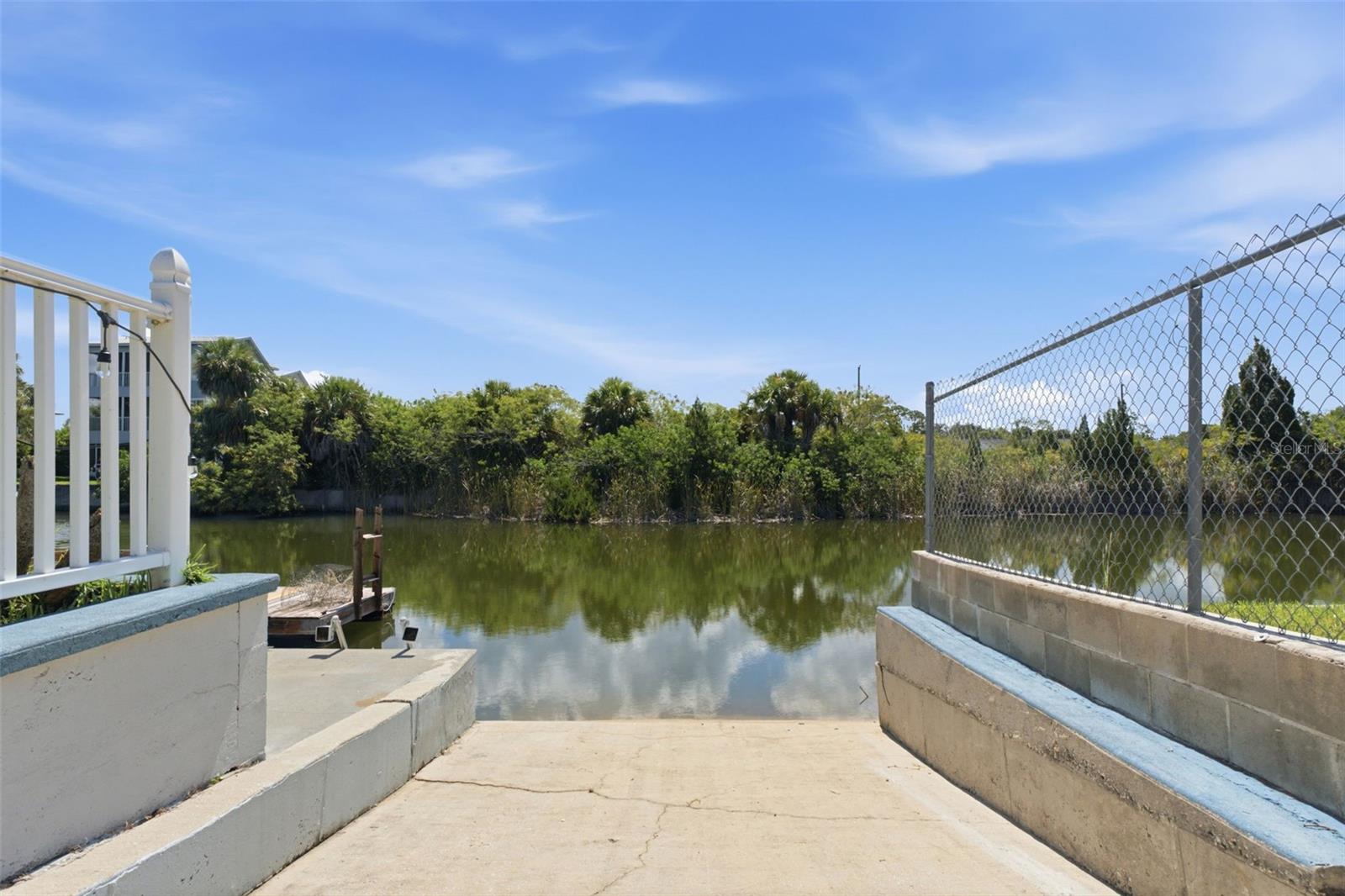 3250 ROSE ARBOR DRIVE