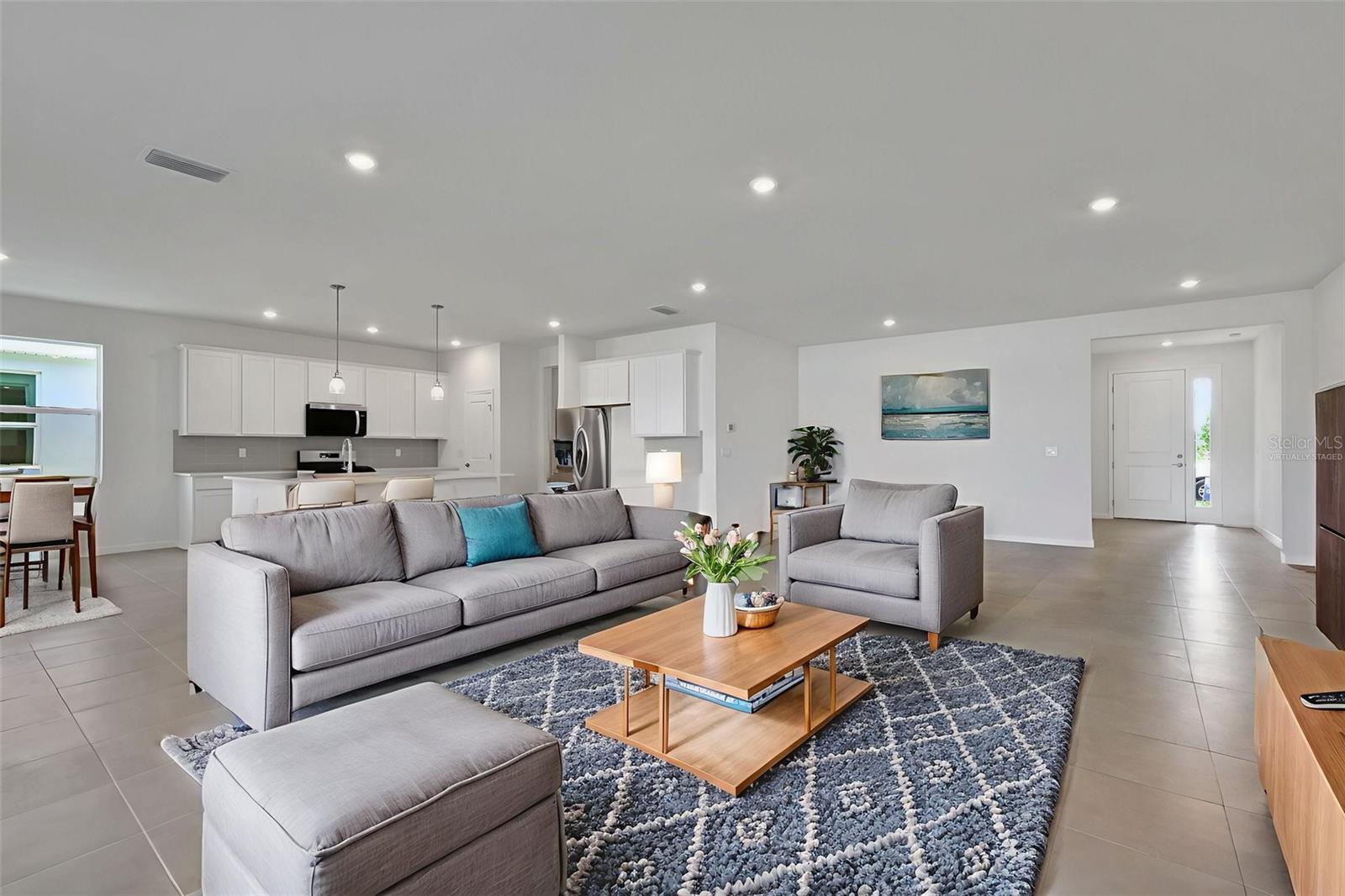 10716 NW SUNCREST LOOP