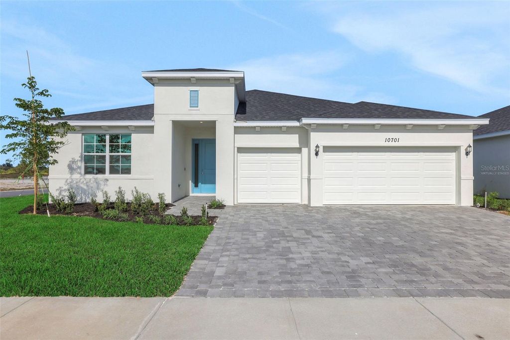 Photo of 10716 NW Suncrest Loop, Port Saint Lucie, FL 34987 (MLS # G5110612)