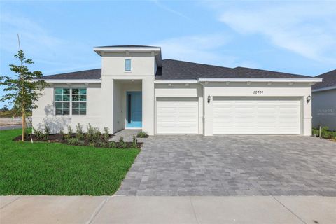 Photo of 10716 NW Suncrest Loop, Port Saint Lucie, FL 34987 (MLS # G5110612)