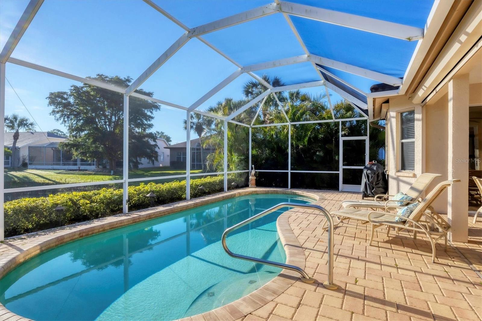 STONEYBROOK GOLF & COUNTRY CLUB - Residential Lease