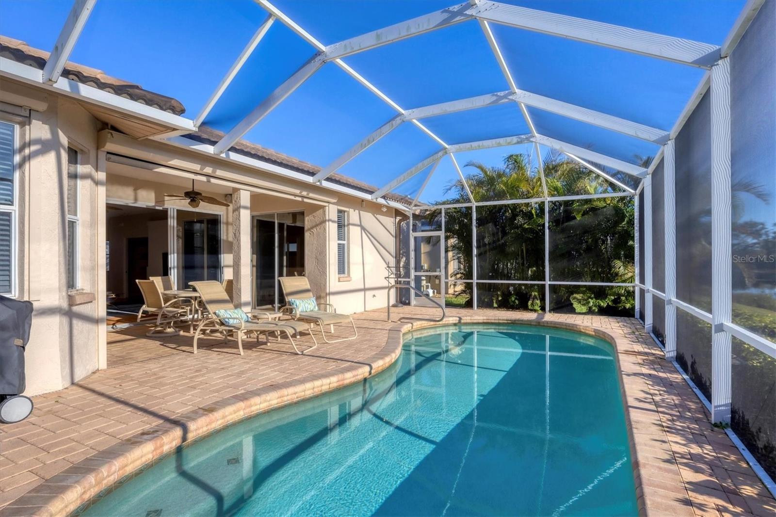 STONEYBROOK GOLF & COUNTRY CLUB - Residential Lease