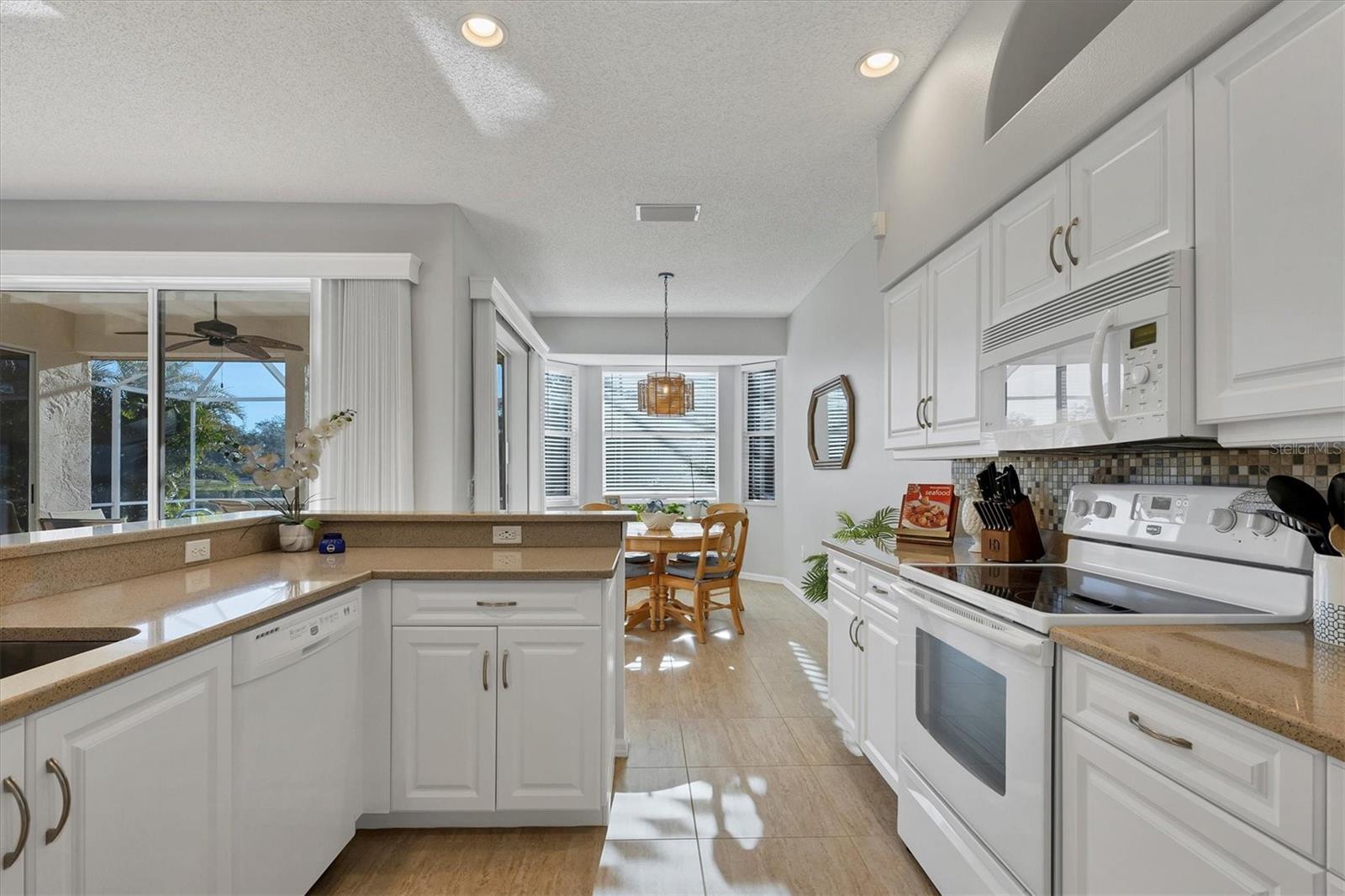 STONEYBROOK GOLF & COUNTRY CLUB - Residential Lease