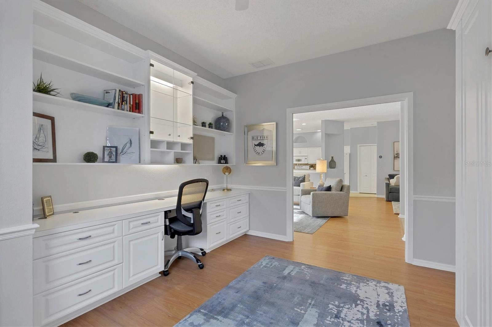 STONEYBROOK GOLF & COUNTRY CLUB - Residential Lease