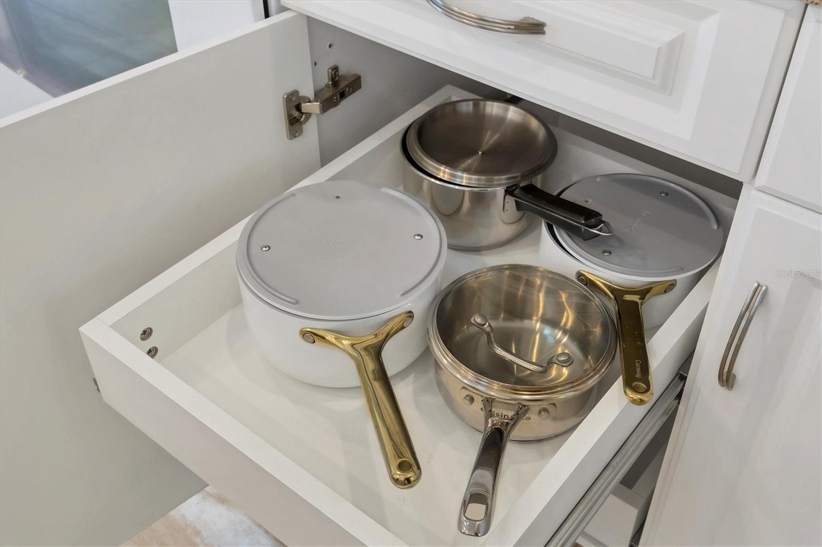 STONEYBROOK GOLF & COUNTRY CLUB - Residential Lease