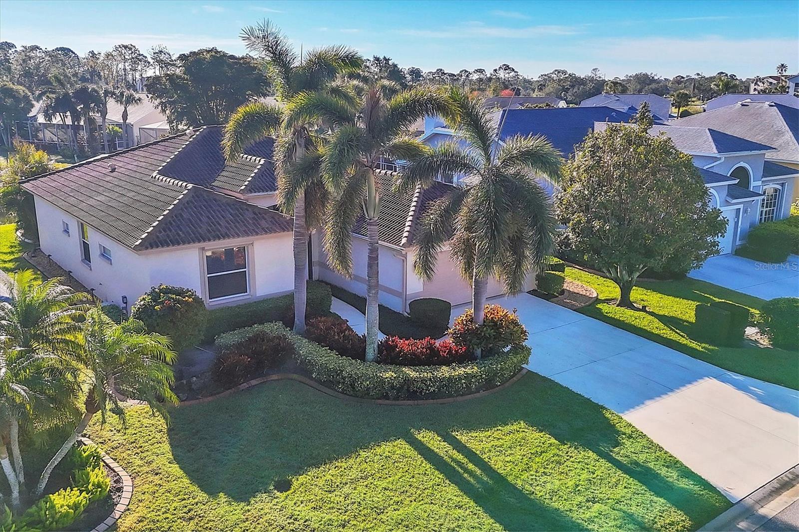 STONEYBROOK GOLF & COUNTRY CLUB - Residential Lease