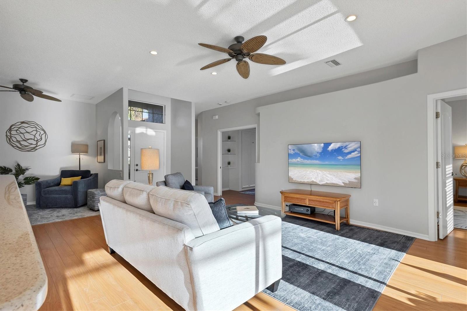 STONEYBROOK GOLF & COUNTRY CLUB - Residential Lease