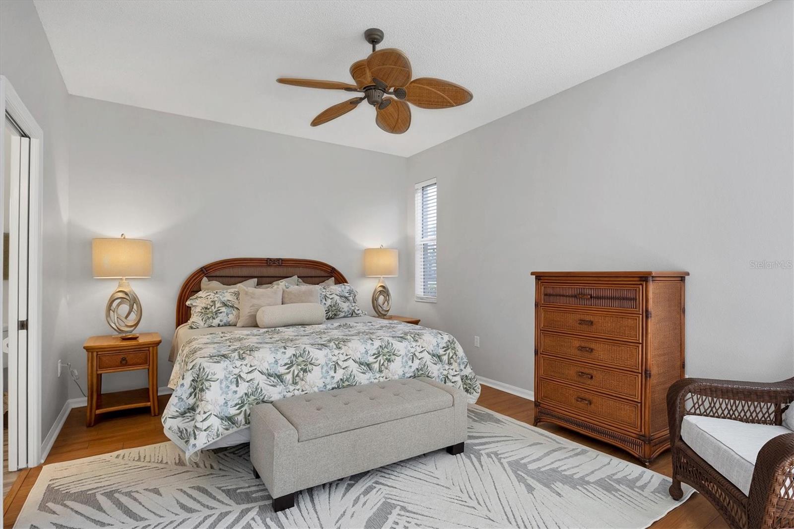 STONEYBROOK GOLF & COUNTRY CLUB - Residential Lease