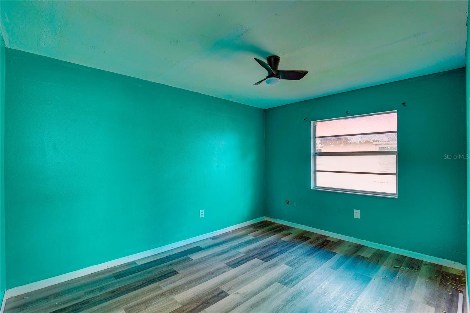 WILSHIRE ESTATES - Residential