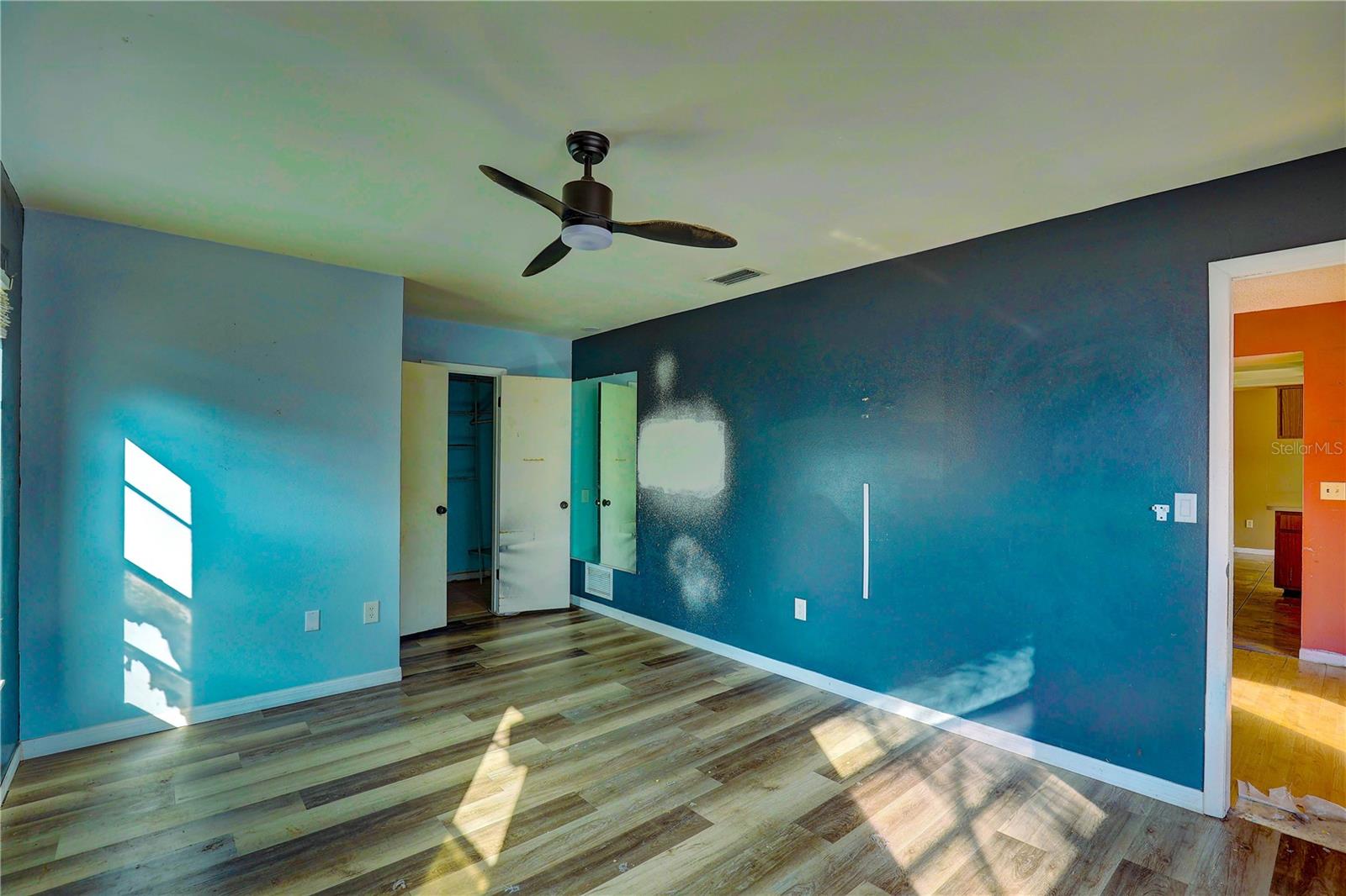 WILSHIRE ESTATES - Residential