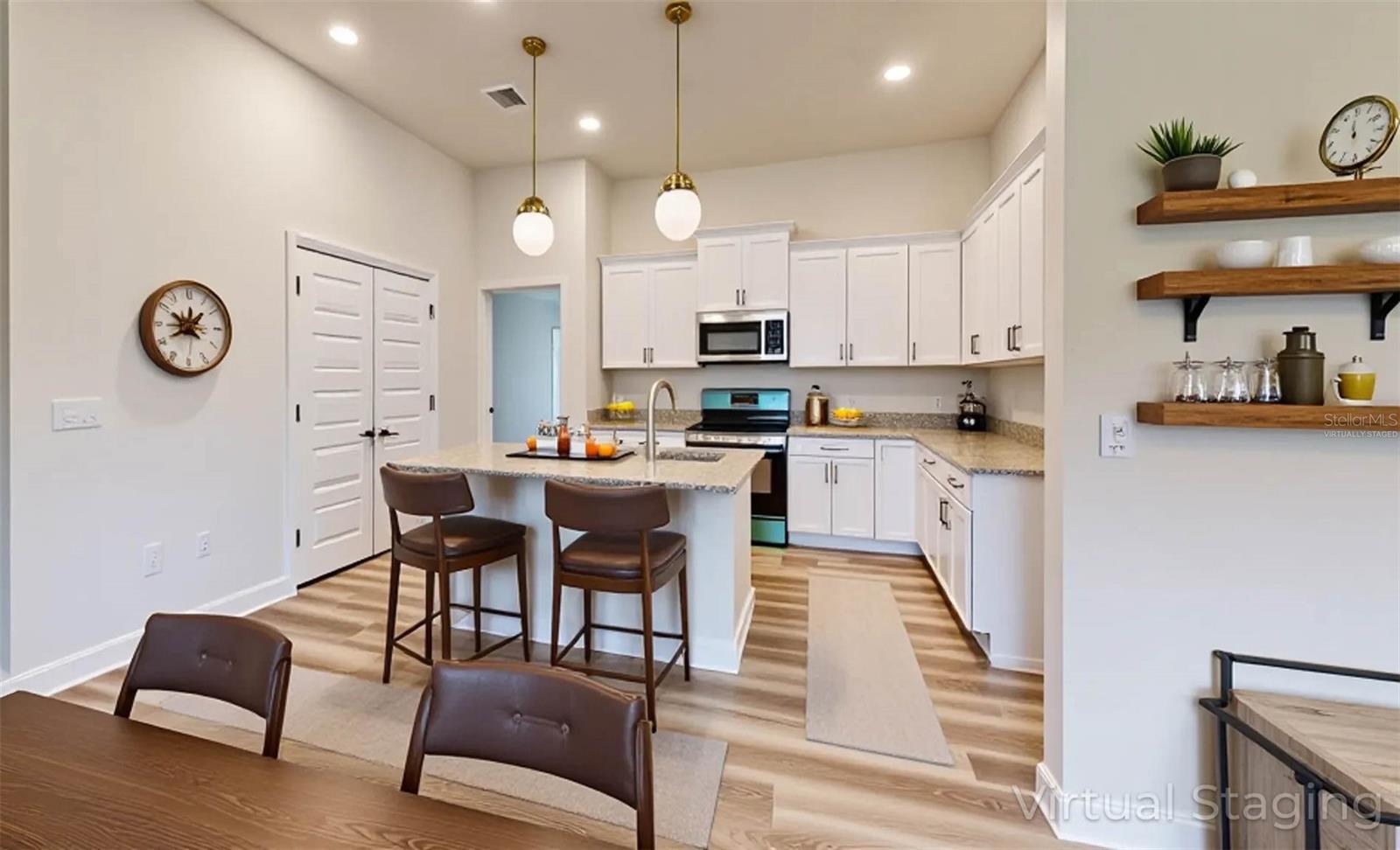 ROLLING HILLS SUB - Residential