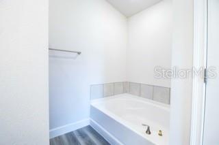 ROLLING HILLS SUB - Residential