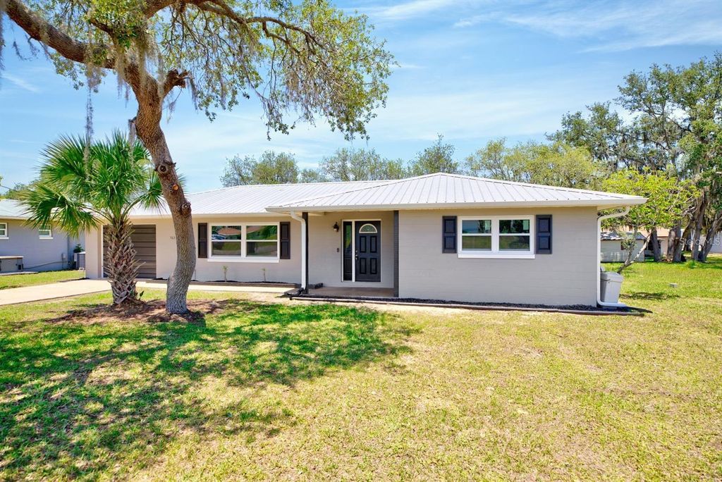 Photo of 503 Rich Street, Avon Park, FL 33825 (MLS # S5150211)