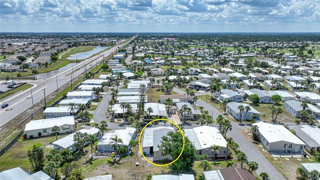 Photo of 2100 Kings Hwy #206, Port Charlotte, FL 33980 (MLS # C7525112)